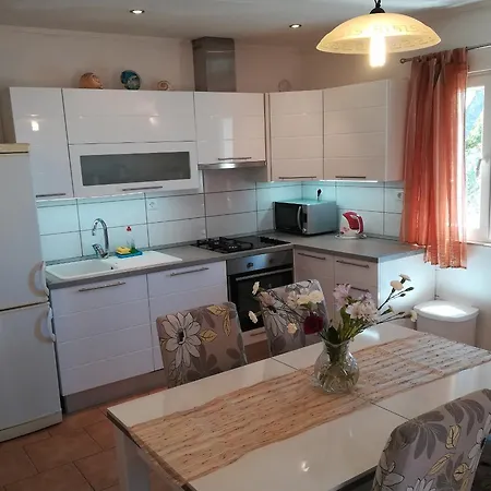 Pava Apartment