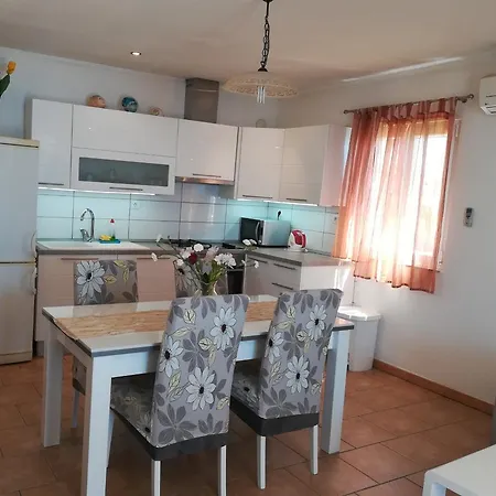 Apartment Pava Bol
